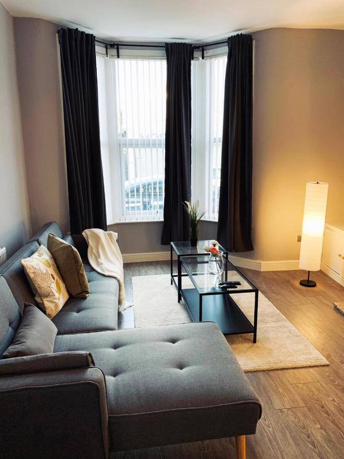 Modern & Luxurious Central Home - Free Parking ลิเวอร์พูล ภายนอก รูปภาพ